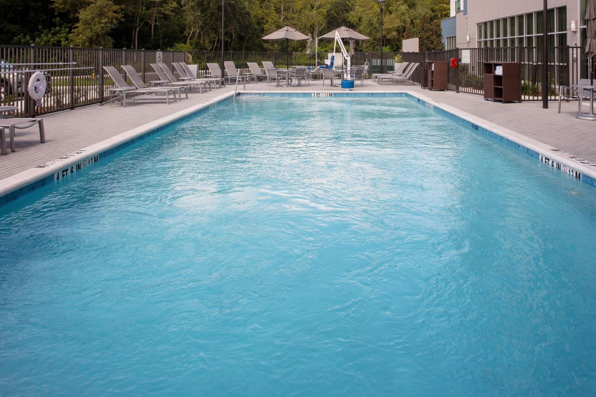 Towneplace Suites By Marriott Orlando Airport Exterior foto